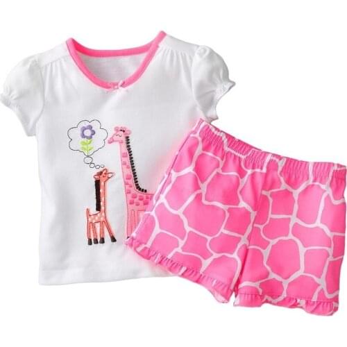 2017 Summer Giraffe Baby Girls Clothes Suit Casual Kids Short Sleeve T-Shirts Hot Shorts Children Sport Suits Baby Jumpsuits Top