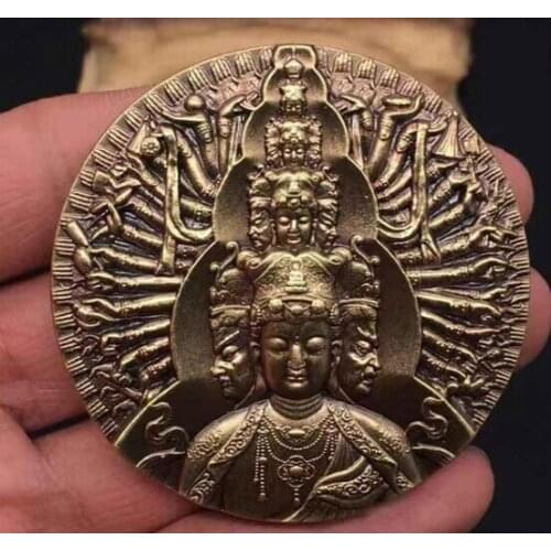 Medallón conmemorativo de cobre puro mil brazos Guanyin medallón de cobre fundido de precisión mil brazos Guanyin
