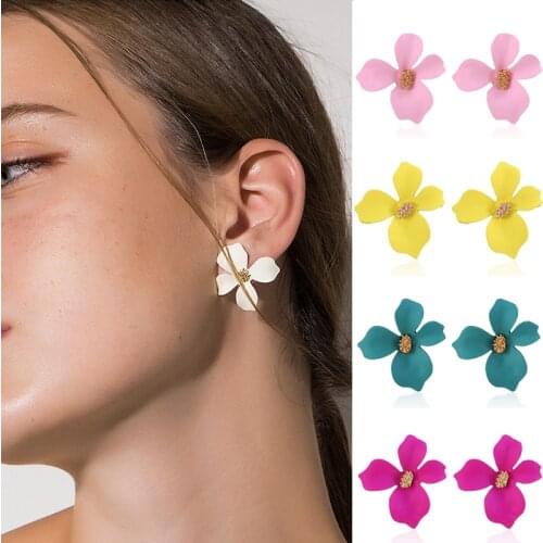 HOCOLE Korean Fashion Flower Stud Earrings Bohemian Cute Small Flower Earrings For Women 2019 Statement Accesorios Mujer Brincos