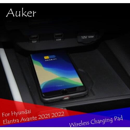 Wireless Car Charger Wireless Charging Dock pad Fast phone charger For Hyundai Elantra Avante 2021 2022