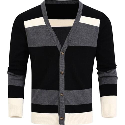 Ym083 New Fashion 2021 Autumn Men Clothing Plus Size Stripe V-neck Fake Cardigan Sweater