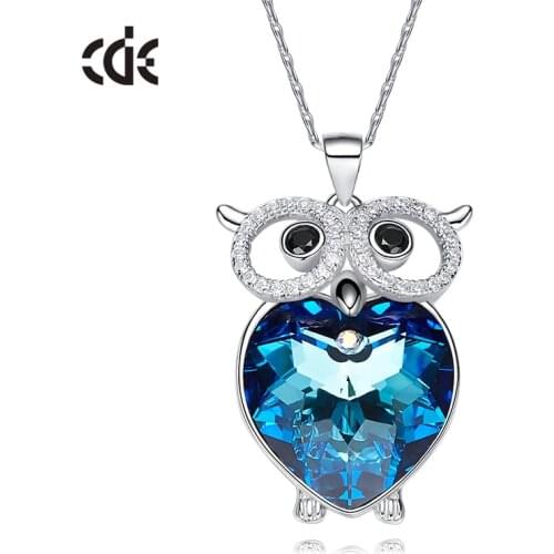 CDE Owl Shaped Pendants Women Necklace Embellished with crystals from Swarovski Jewelry Austrian Rhinestone Chic Fashion Vintage