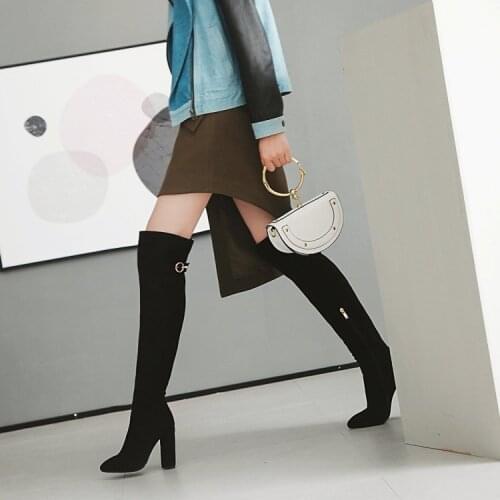 Autumn 2019 new small black boots womens knee high elastic thin boots side zipper boots