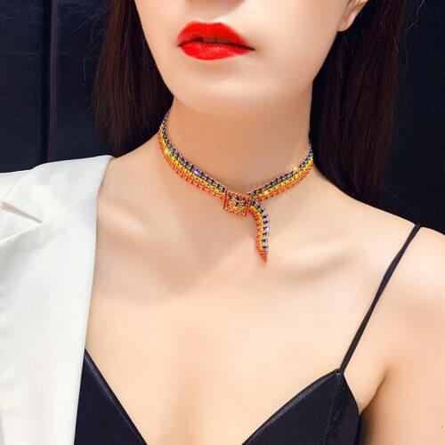 2020 Fashion Personality Rainbow Rhinestone Necklace Women Crystal Chain Choker Necklace Belt Buckle Clavicle Chain Girl Party