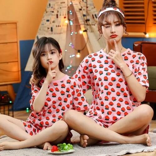 Mommy and Daughter Matching Outfits Girls Pajamas Family Look Mother Daughter Homewear Cotton Pyjamas Kids Mommy And Me Clothes