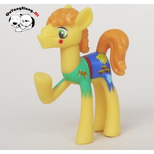 Action Figures 5cm Little Cute Horse Model Doll Anime Toys Three pieces of cake Toys for Children