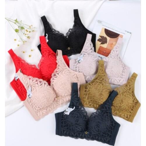 2021 new ladies lace sexy underwear gathered without steel ring bra fashion B cup bra three-quarter (3/4 cup) underwear