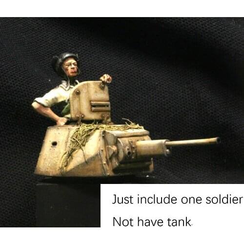 1/35 Scale Unpainted Resin Figure Italian Tanker collection figure