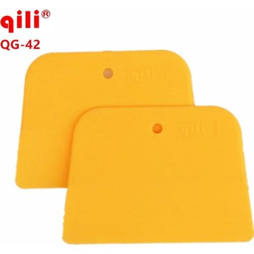 Low factory price QG-42 Mini shovel scraper 3d carbon fiber vinyl film wrapping tools yellow squeegee A quality free shipping