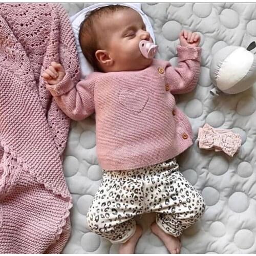 Newest Arrival Baby Girls Casual Sweet Clothes Set Infants Girls Love Heart Long Sleeve O-neck Sweater+Leopard Print Trousers