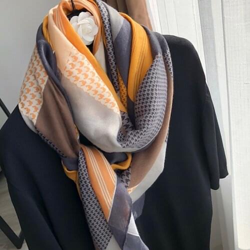 2020 new scarf womens wild spring, summer, autumn and winter increase mid-length thin fashion scarf shawl