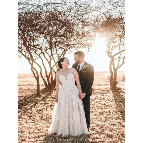 Ball Gown Sweetheart Tulle Wedding Dresses Custom Made Cotton Lace Applique Lace Interlining Spaghetti Straps Bridal Gowns