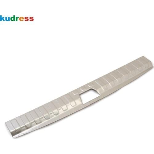 For Chevrolet Holden Equinox 2018 2019 2020 Stainless Steel Rear Trunk Bumper Cover Trim Car Tailgate Door Sill Protector