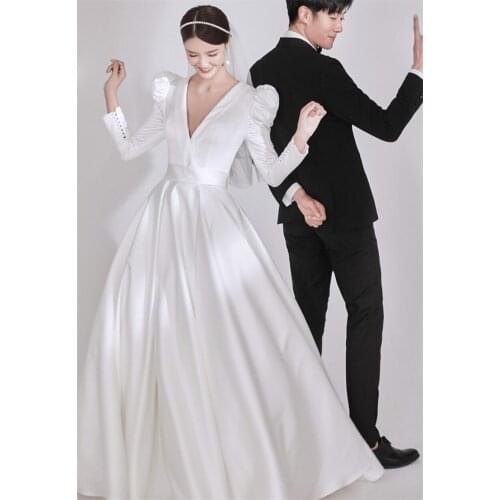 Deep V Neck Floor Length Wedding Dress 2021 Elegant Simple Satin Full Sleeve A-Line Bridal Gowns vestidos de mairee Wedding