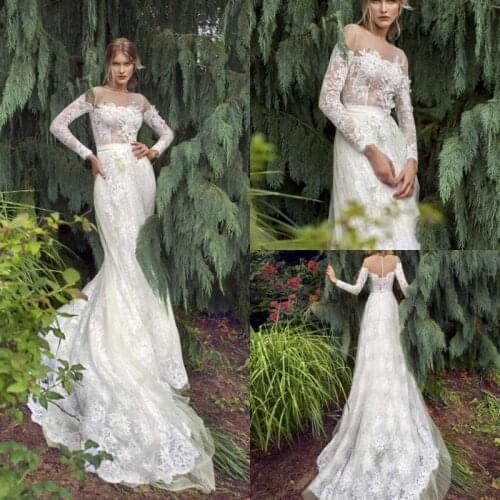 2020 Wedding Dresses Jewel Long Sleeves Lace Appliques Bridal Gowns Button Back Sweep Train Mermaid Wedding Dress