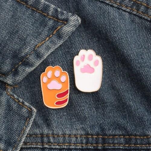 2 Pcs/set Fashion Pins Brooches Creative Cute Cat Claw Enamel Pin Brooch Charm Jewelry Gifts Denim Coat Hat Backpack Metal Badge