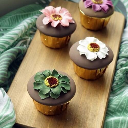 Artificial flower cake Window decoration Beautiful creative birthday gift Dessert table decoration