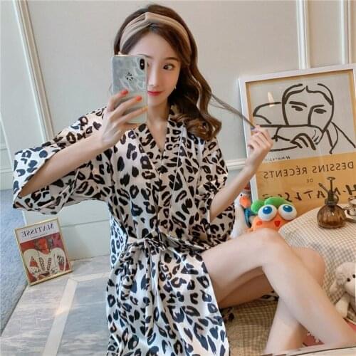 2021 Summer Silk Satin Short Sleeve Japanese Kimono Robes for Women Sexy Leopard Bathrobe Sleepwear Homewear Night Dress Nighty