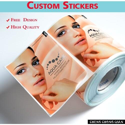 Custom 20USD for 100 pcs in 4x4cm Outdoor Vinyl stickers PVC labels Vehicle decal Excellent UV Scratch and Water resistance