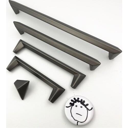 LCH Nordic Style Geometric Knob Pearl Grey Color Zinc Alloy Cabinet Knob Drawer Handle Black Drawer Pull Modern European Style