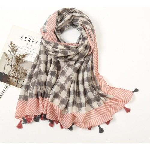 Summer Scarfs For Women Lightweight Floral Printed Wrap Beach Shawls Cotton Voile Head Plaid Scarf Fall Fashion Viscose Stoles