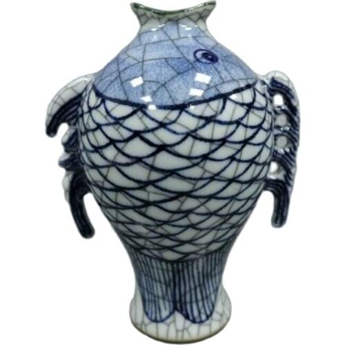 China old porcelain Cracked glaze open blue and white fish-shaped vase