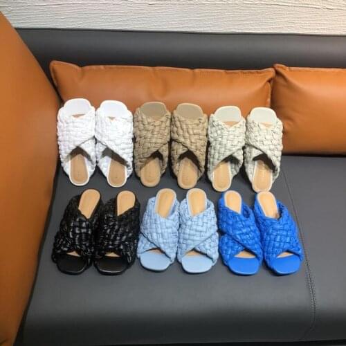 Hot Summer Women Slipper Brand Weave Ladies Sandal Shoes Low Open Toe Flat Casual Slides Beach Flip Flops Big Size 35-42
