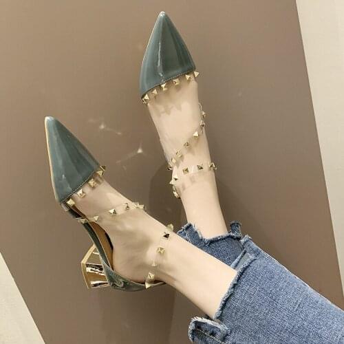 Baotou mid-heel womens shoes 2021 new retro girlish style wild rivet girl pointed shallow mouth single shoes