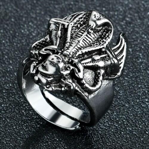 Unisex Snake Ring Exaggerated Fashion Vintage Punk Style Snake-shaped Cobra Rock Ring