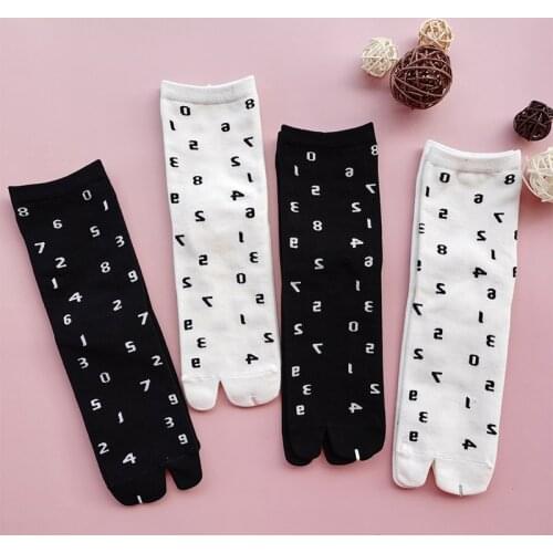 Digital Cotton Socks Women Casual Letter Black/White Short Pure Sock Numeral Elastic Ladies Fashion girls Warm College Style Sox