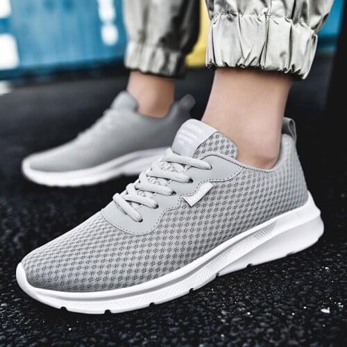 Casual fashion sports Adult mesh causal white informales work slip shoes shockproof de luxury shoe Breathable 2020 spring sport