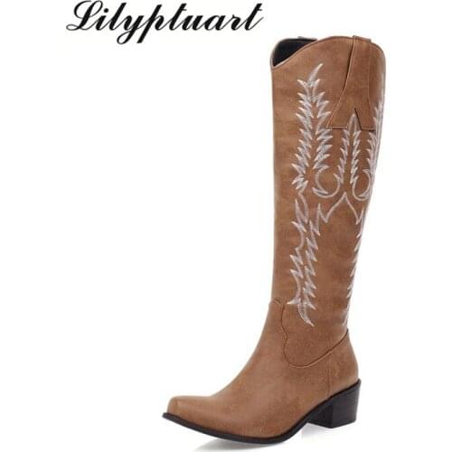European and American style autumn and winter retro thick heel western cowboy boots embroidered mid-heeled pointed boots