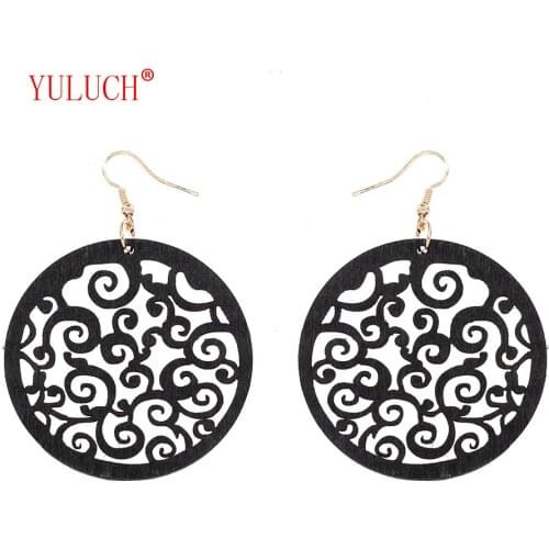 YULUCH 2018 Summer Fashion Woman Chinese Style Wood Hollow Pendant Earrings Art Street Shoot Personality Jewelry for Girls 0015
