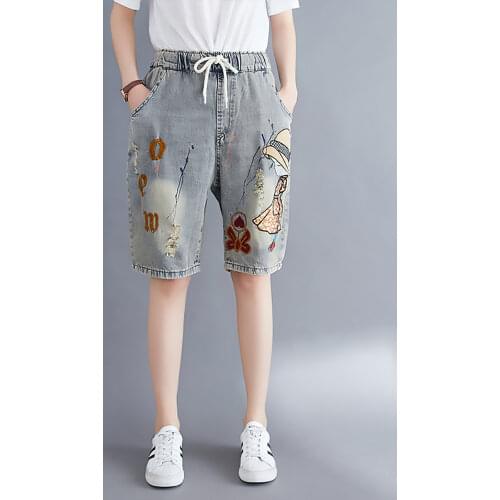 6407 Summer New Women Hole Denim Shorts Letter Little Girl Embroidery Cowboy Elastic Waist Bleached Half Length Pants Oversize