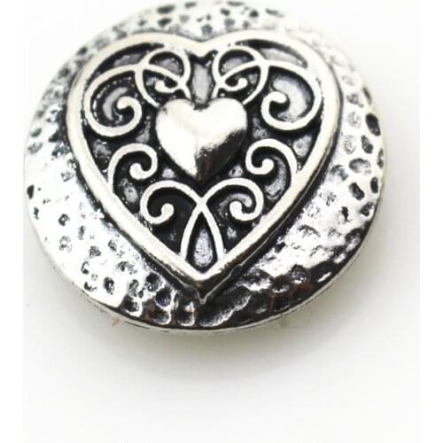 10pcs/lot Antique silver flower heart snap button for 18mm ginger snap bracelet Snaps Jewelry pendant/necklace