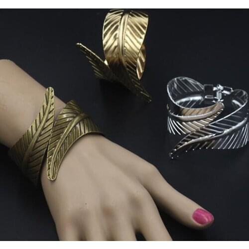30pcs Fashion Charming Bangle Korean European and American Wire Wrapped Bangle Wrist Bracelet