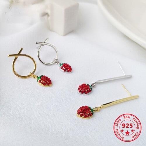 Delicate Wholesale Japan Korea Style 925 Sterling Silver Fashion Cute Sweet Strawberry Stud Earrings Women Jewelry