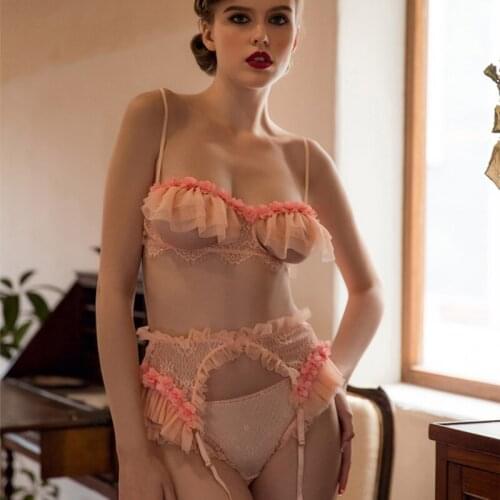 French Suspenders Lace Perspective Flowers Grooming Edge Attractive Woman Bras Set White Pink Sexy Lingerie Bra and Panty Set
