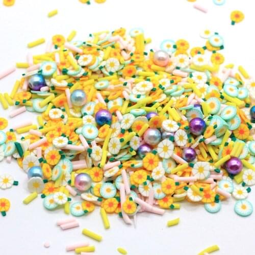 Mixed Christmas Design Flower Candy Polymer Clay Slices Round Beads Xmas Ornament Wholesale DIY Decoration Accessory