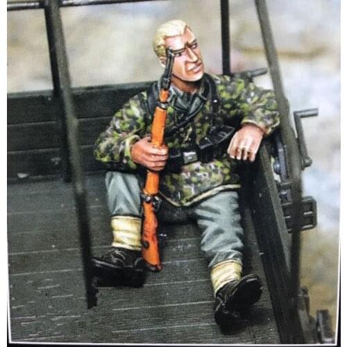 1/35 Resin Figure Model Kit Unassambled Unpainted 00701