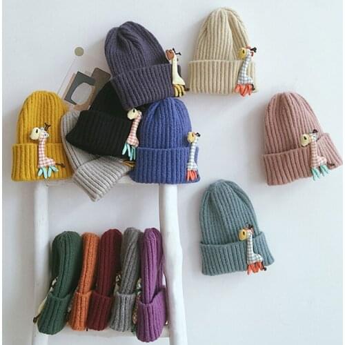 Lovely Cartoon Giraffe Baby Hats Autumn Winter Warm Knitted Hats Kids Girls Boys Beanies Caps
