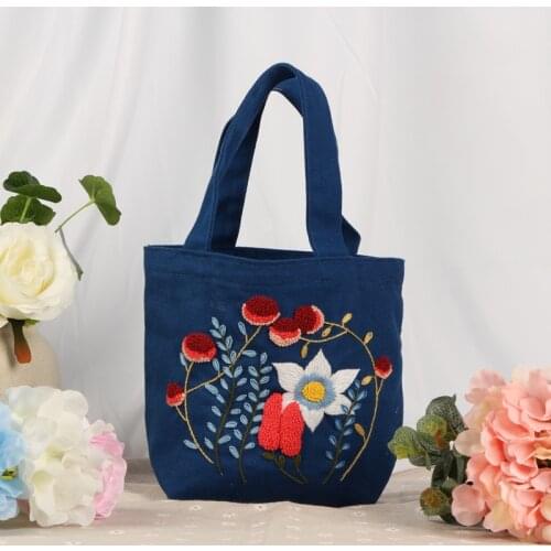 Bento BAG canvas bag exquisite handmade bag DIY cloth European embroidery material bag. Give away embroidery bandages