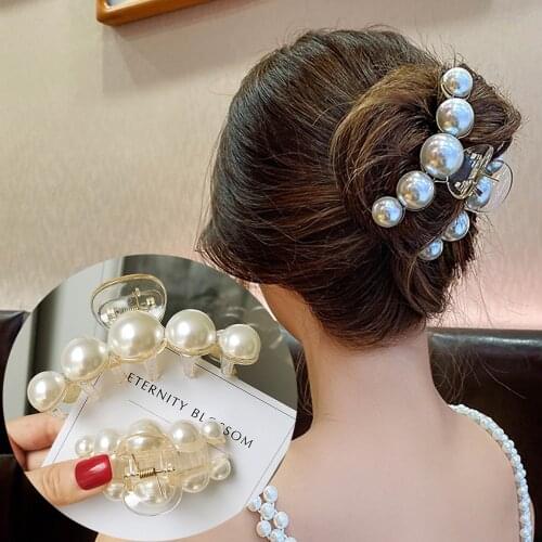 2020 New Hyperbole Big Pearls Acrylic Hair Claw Clips Big Size Makeup Hair Styling Barrettes for Women Hair Accessories