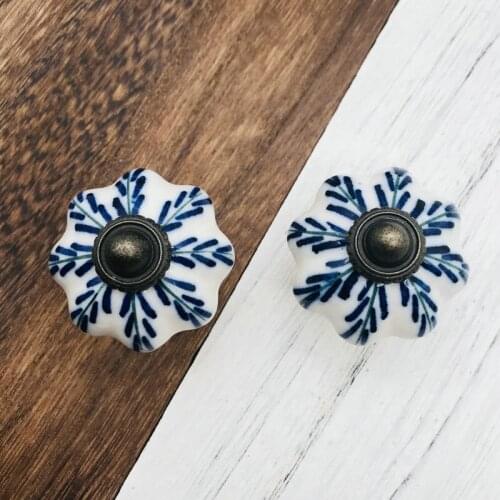 6Pcs Vintage Look Pumpkin Ceramic Knobs Door Handle Blue and white porcelain Cabinet Drawer Cupboard Pull Funiture Hardware