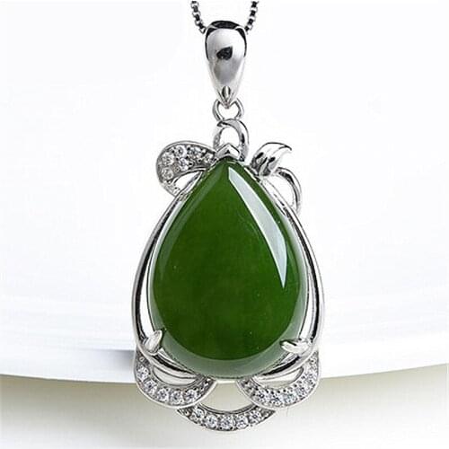 Classical Elegant Flower Leaf Chalcedony Pendant Necklace White Gold Plated Green Gem Stone Necklace Anniversary Jewelry Gift