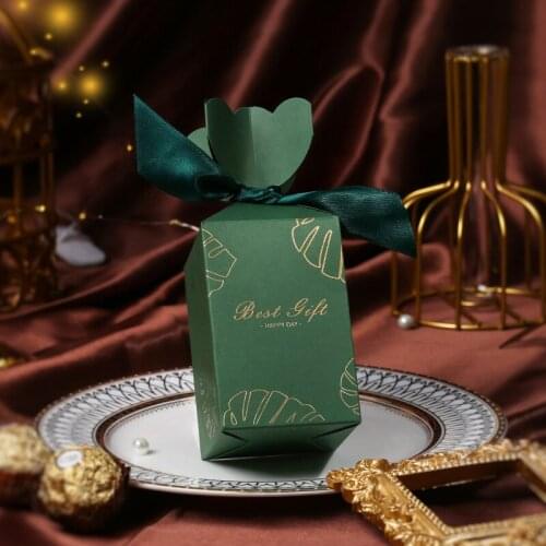 Green Paper Candy Boxes Gift Bag Wedding Gift Box Baby Shower Favors Birthday Party Christmas Supplies Wedding Decoration