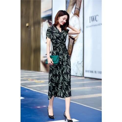 Fashionn Floral V-neck Half Sleeve Dresses 2021 Spring Summer Elegant Dress Women Business Work Wear Vestidos OL Styles