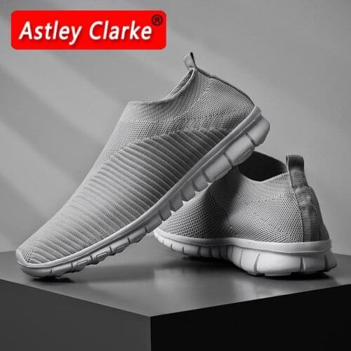 2021 Summer New Ultralight Couple Casual Shoes Plus Size Comfortable Slip On Walking Unisex Sneakers