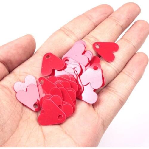 100Pcs/lot Plastic Red Heart Shape Sequin Accessory For Bait Spoon Fishing Lure Hook Tail DIY Fishing Lure Accessories