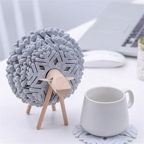 Creative Sheep Shape Anti Slip Cup Coasters Pads Insulated Round Felt Cup Mats Japan Style For Home Office Placemat Dining Table